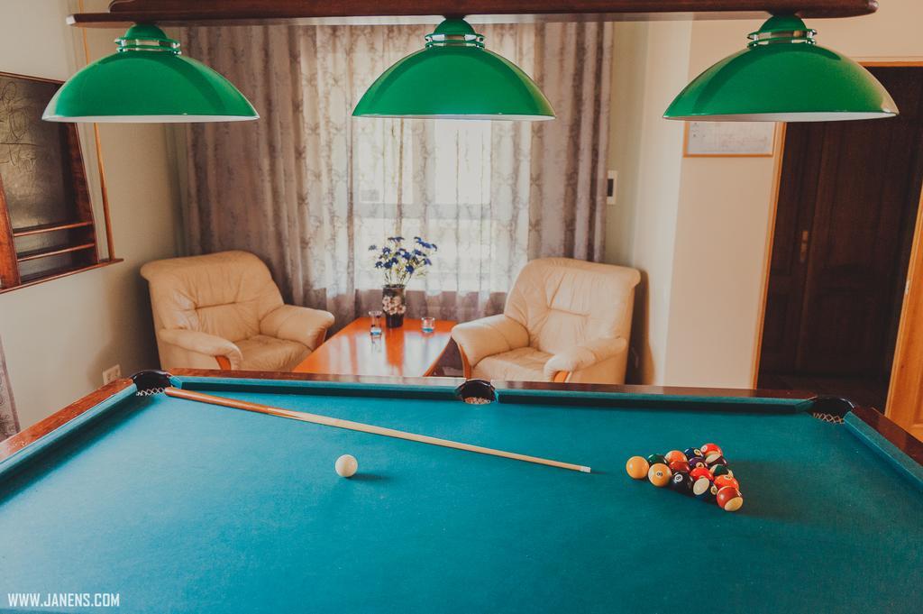 Rudzupukes Hotel Svente Ngoại thất bức ảnh