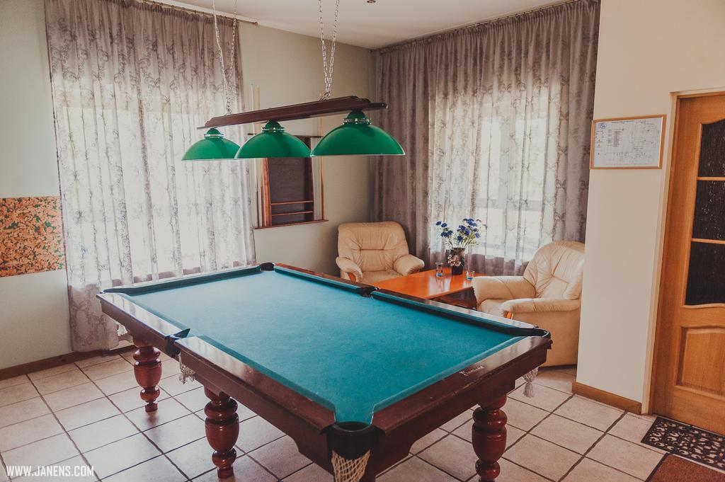 Rudzupukes Hotel Svente Ngoại thất bức ảnh