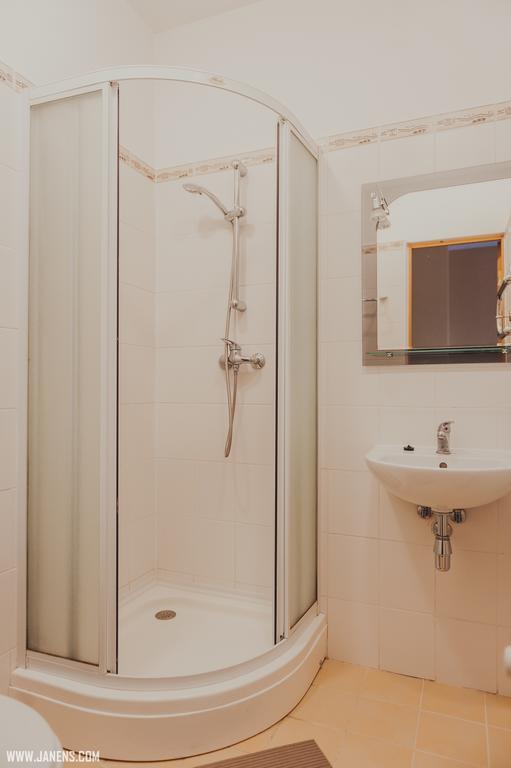 Rudzupukes Hotel Svente Ngoại thất bức ảnh